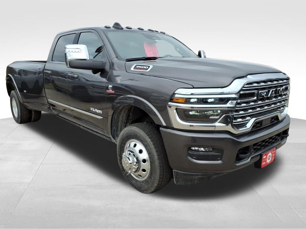 2026 RAM Ram 3500 RAM 3500 LIMITED CREW CAB 4X4 8' BOX