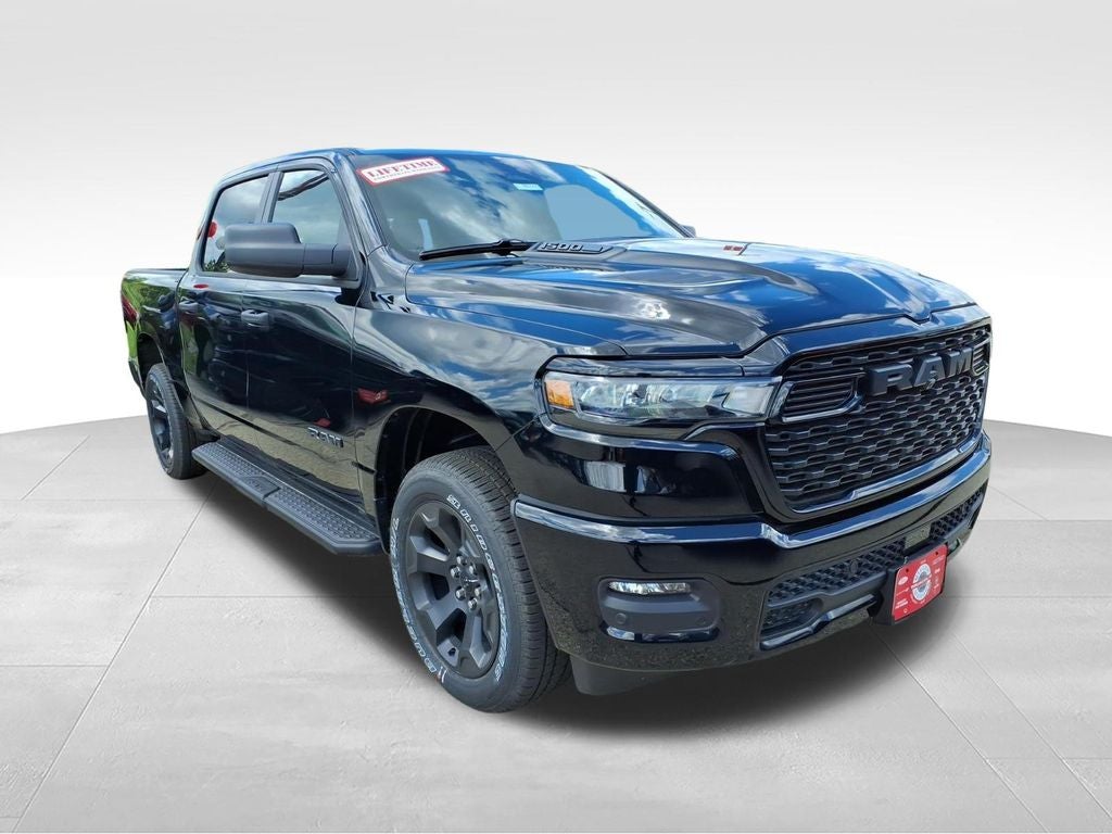2026 RAM Ram 1500 RAM 1500 EXPRESS CREW CAB 4X4 5'7' BOX