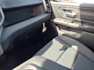2026 RAM Ram 1500 RAM 1500 TRADESMAN CREW CAB 4X4 5'7' BOX