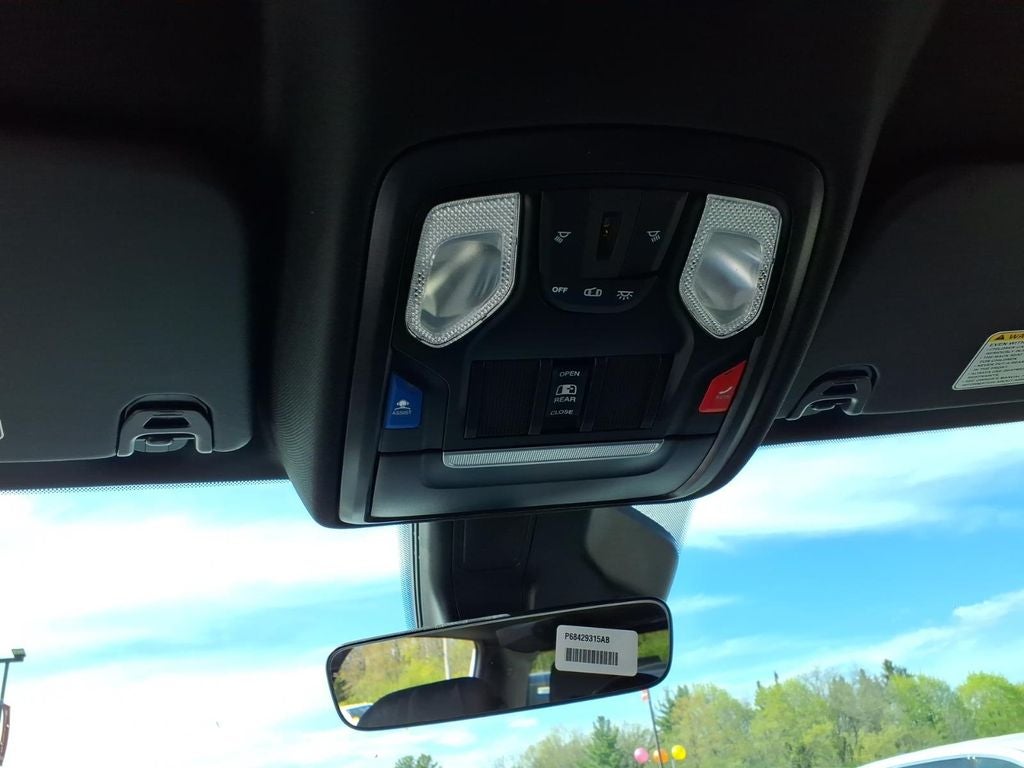 2026 RAM Ram 1500 RAM 1500 TRADESMAN CREW CAB 4X4 5'7' BOX