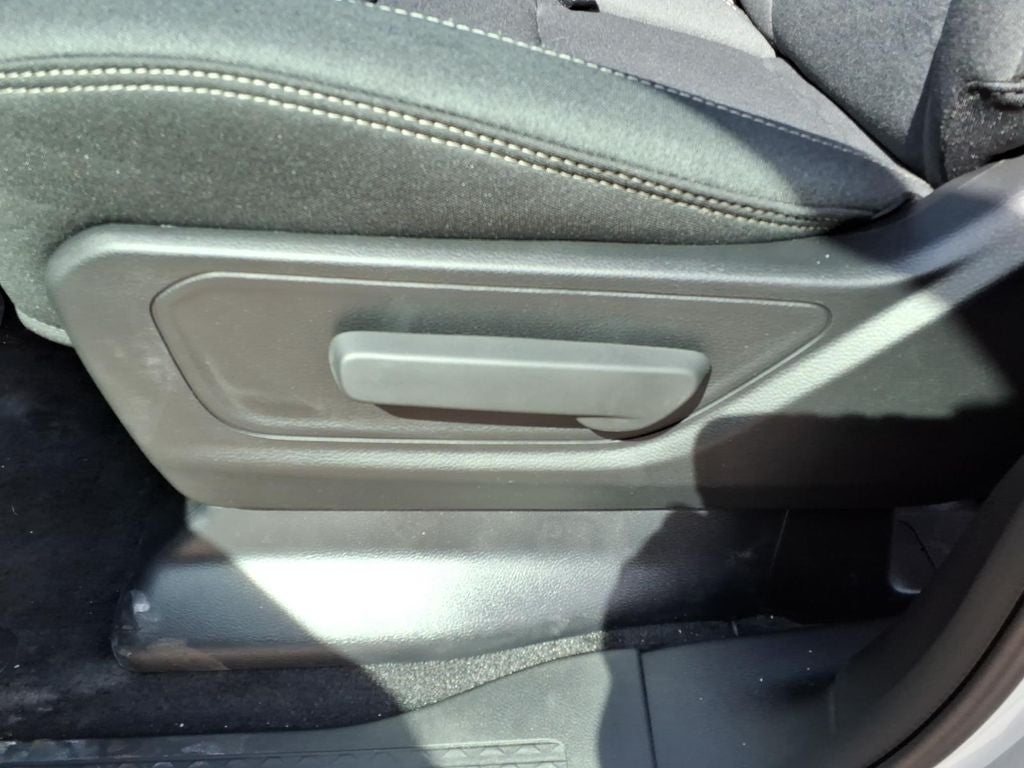 2026 RAM Ram 1500 RAM 1500 TRADESMAN CREW CAB 4X4 5'7' BOX