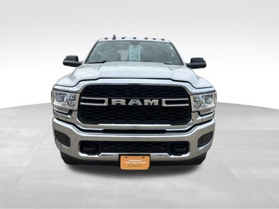 2022 RAM 2500 Tradesman Crew Cab 4x4 6'4' Box