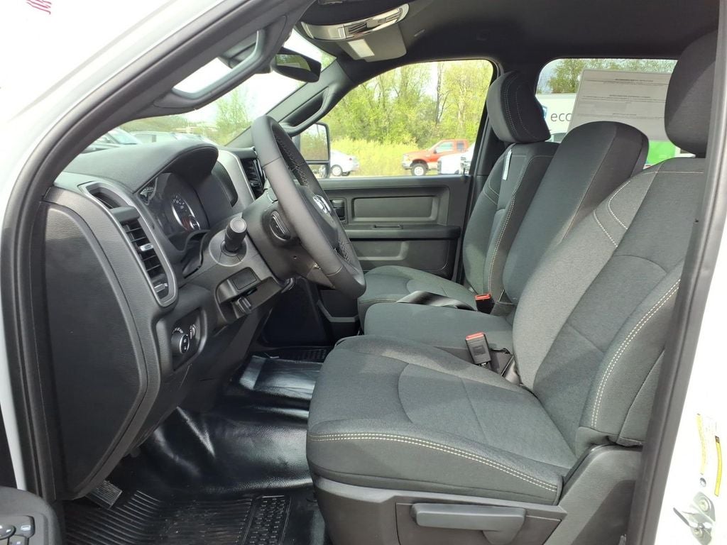 2026 RAM 2500 RAM 2500 TRADESMAN CREW CAB 4X4 8' BOX