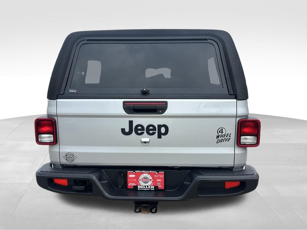 2022 Jeep Gladiator Willys