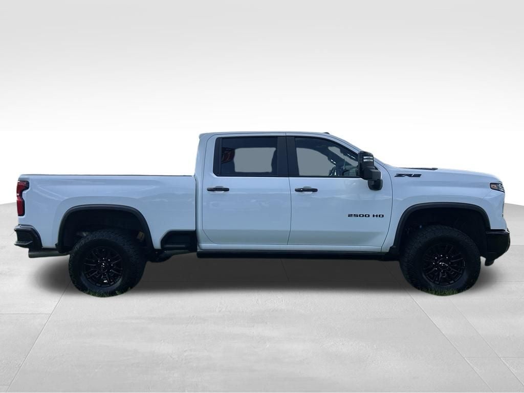 2025 Chevrolet Silverado 2500HD ZR2