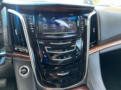 2018 Cadillac Escalade ESV Luxury
