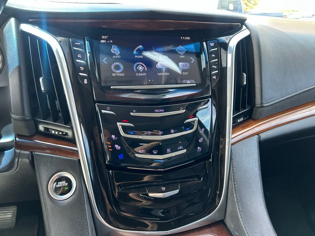 2018 Cadillac Escalade ESV Luxury