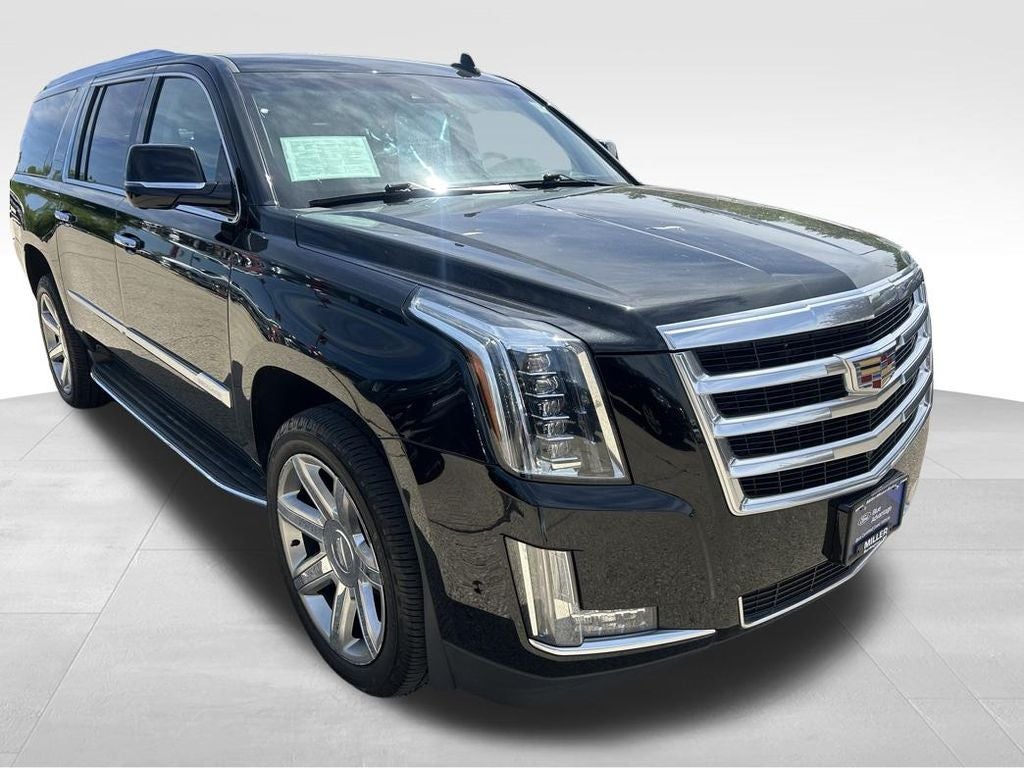 2018 Cadillac Escalade ESV Luxury