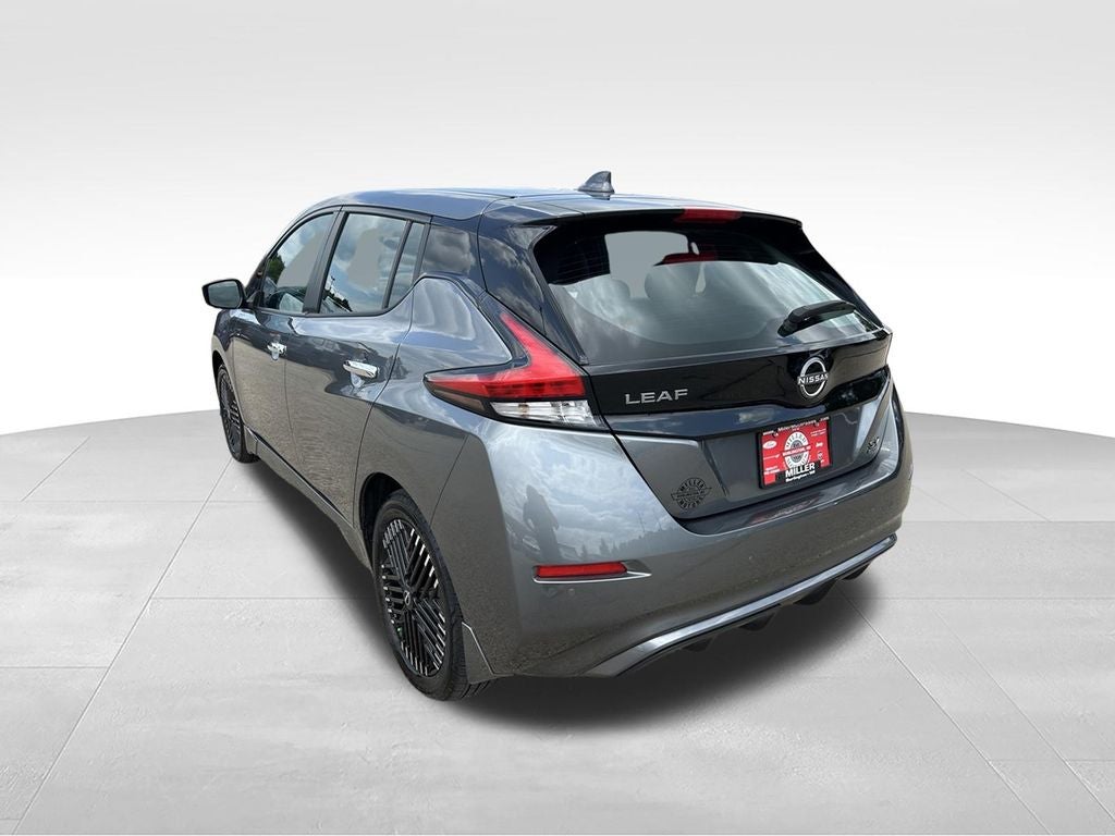 2024 Nissan Leaf SV Plus