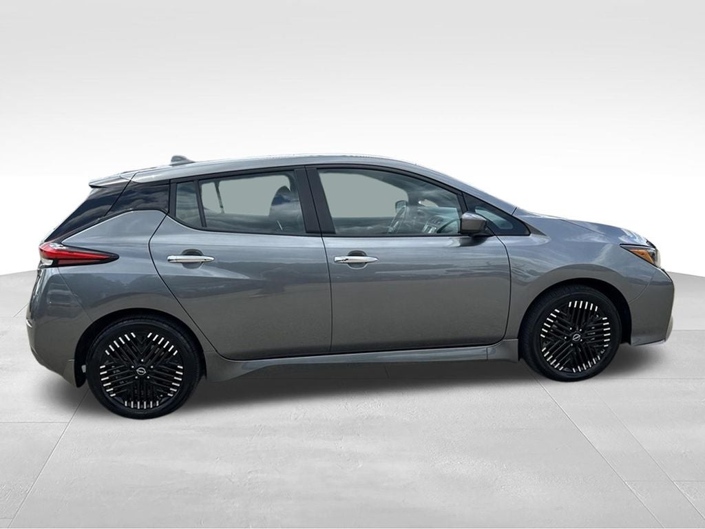 2024 Nissan Leaf SV Plus