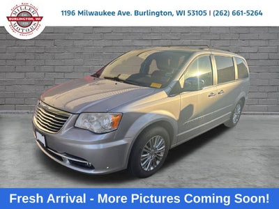 2013 Chrysler Town & Country Touring-L