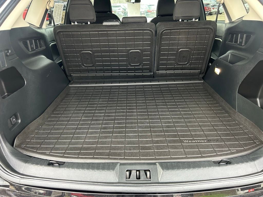 2022 Ford Edge SE