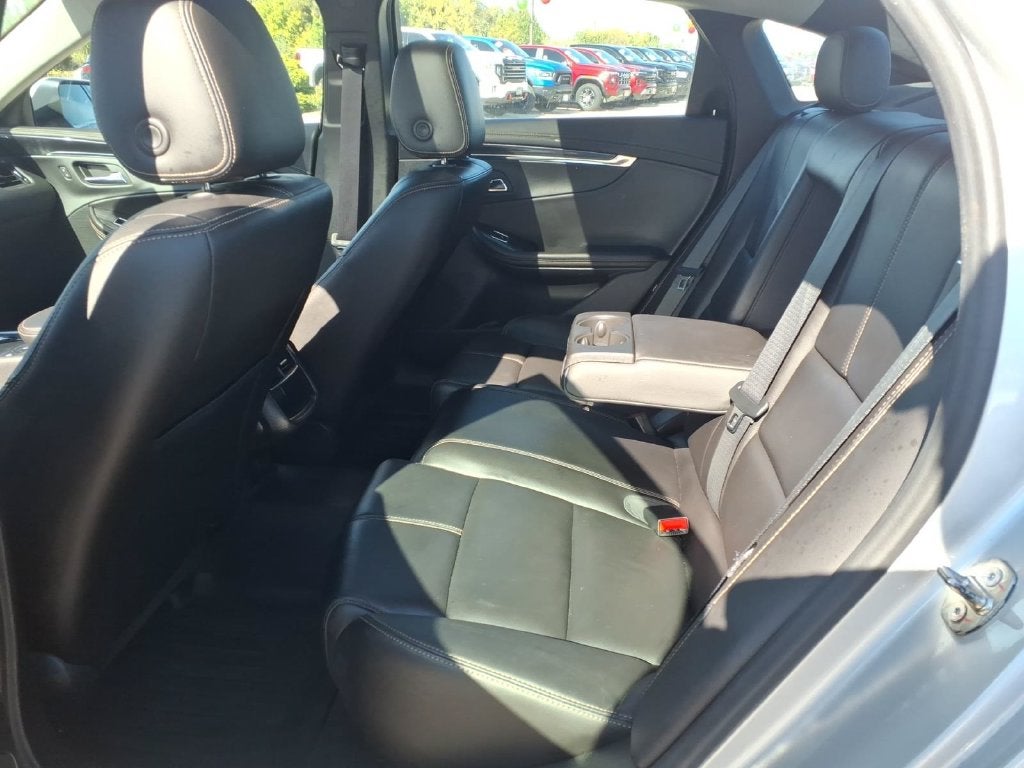 2016 Chevrolet Impala LT 2LT