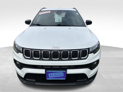 2023 Jeep Compass Latitude Lux