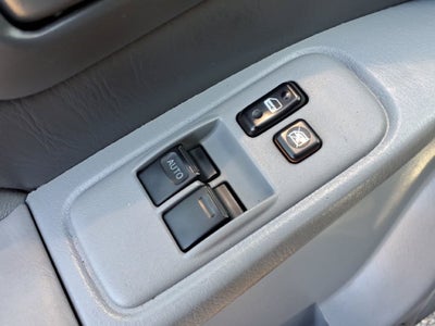 2003 Toyota Sienna LE