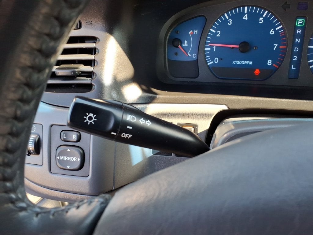 2003 Toyota Sienna LE