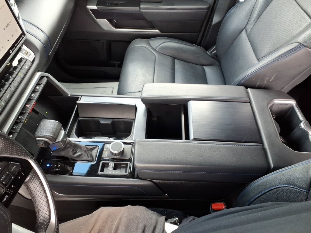 2023 Toyota Tundra Hybrid Platinum