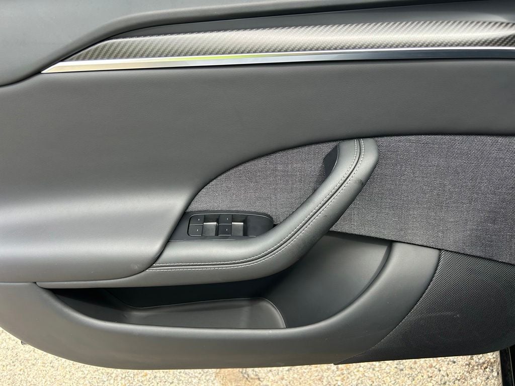 2024 Tesla Model S Plaid