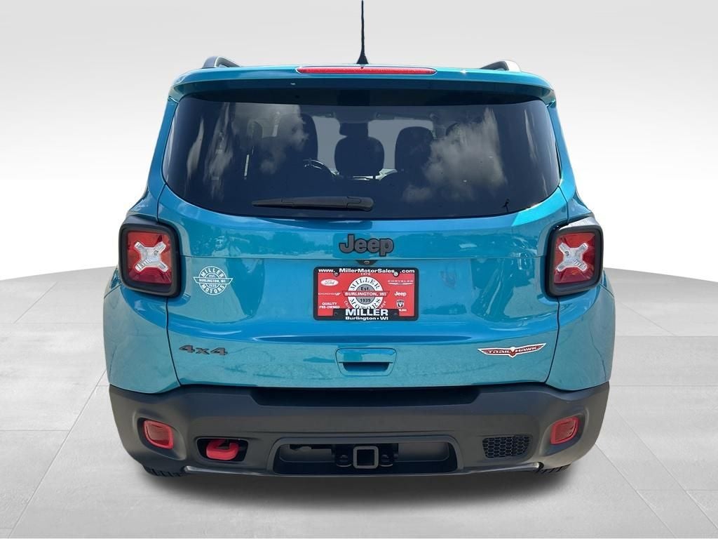2022 Jeep Renegade Trailhawk