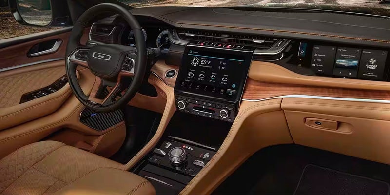 2026 Jeep Grand Cherokee Front seat all tech